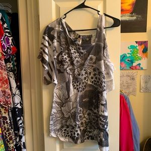 Banabee multi-pattern off-shoulder top